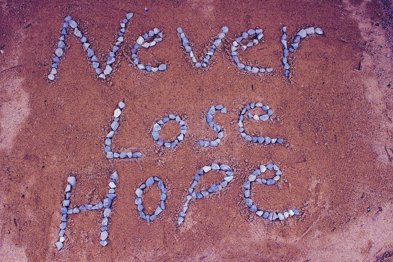 never lost hope, hope, sand, stone, pink hope, pink sand, pink stone, hope, hope, hope, hope, hope